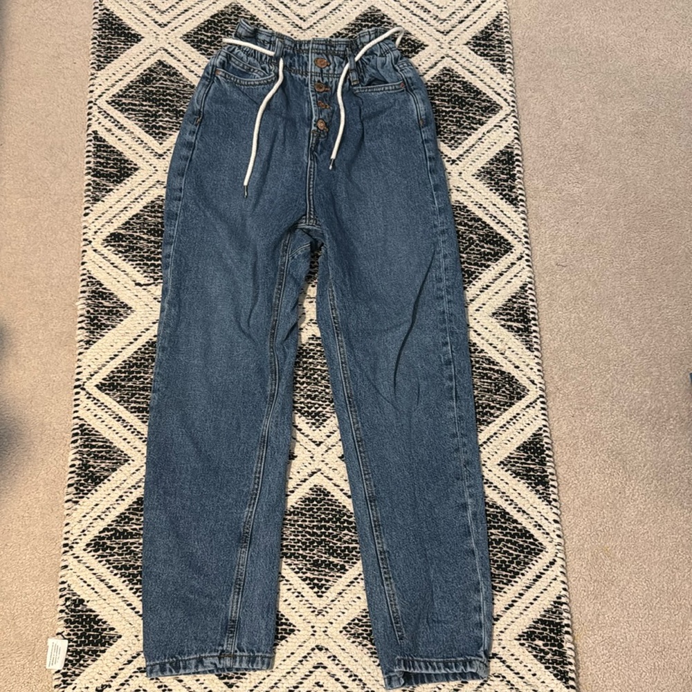Zara Paper bag jeans oversized only used one time dark blue